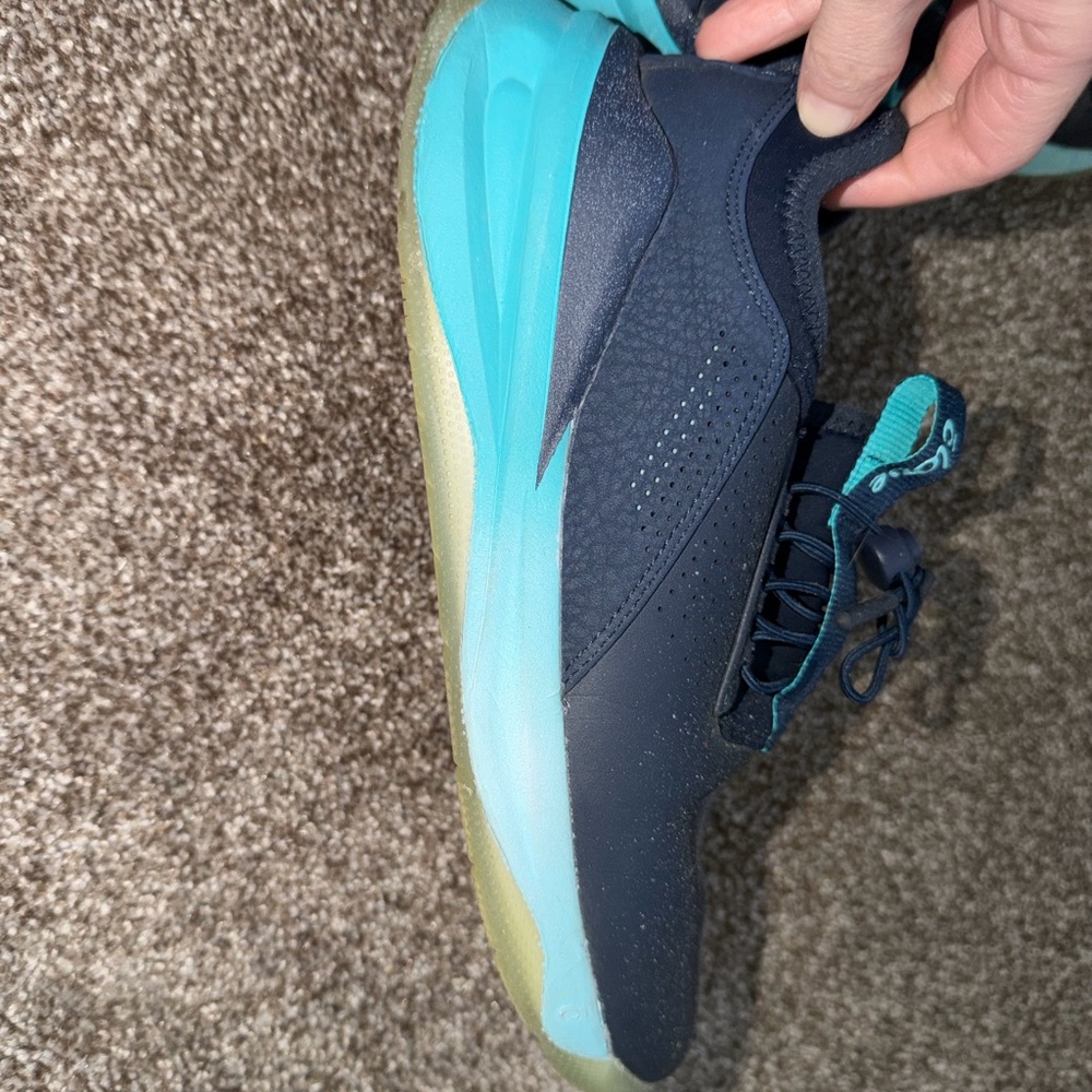 Stylish Women's Sneakers in Navy and Aqua